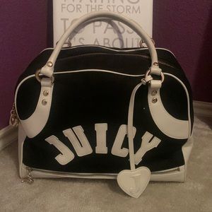 Vintage JUICY Couture bowler bag🖤🥰